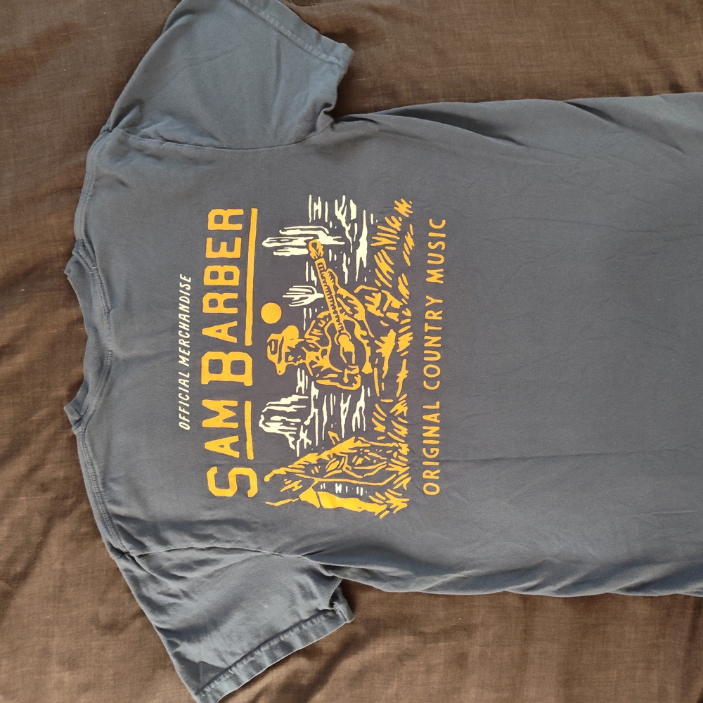 Gray Short Sleeve Tee with Graphic Design